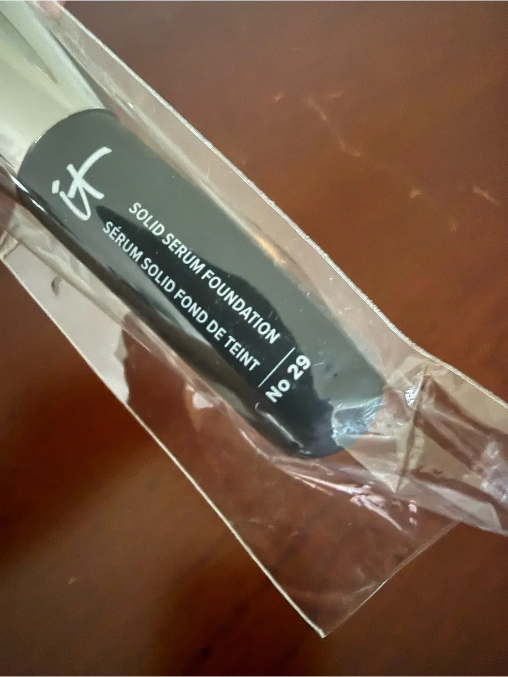 Duo IT Cosmetics Heavenly Luxe Citrine Roller & Foundation Brush 29